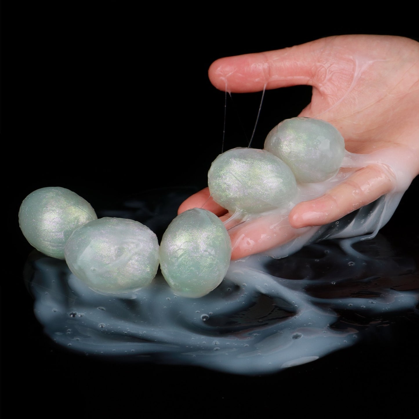 Fantasy Alien Egg-Laying Dildo | Ovipositor with Squirting Pump | Silicone Toy